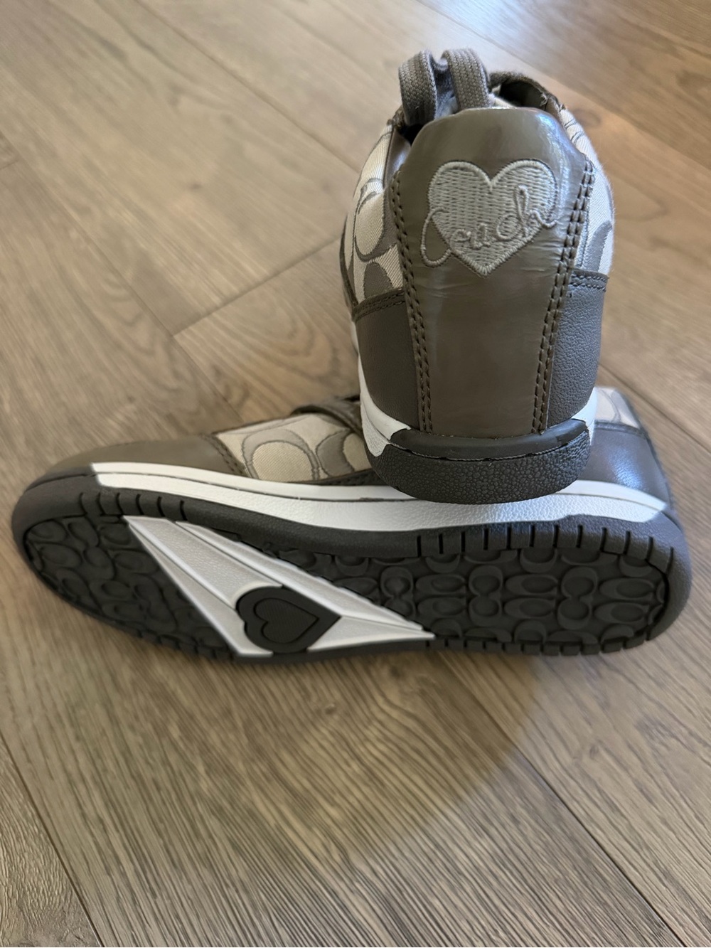 Women's Y2K Coach Nova Sneakers Gray - Size 5